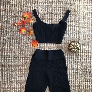 Biker shorts & crop top set